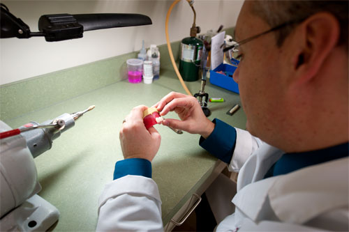 Quelles sont les étapes de confection d'une prothèse dentaire? - Francis Migneault d.d.