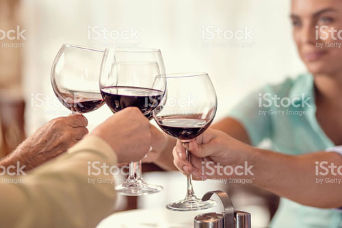 Qu'est-ce qui favorise l'apparition de taches sur les prothèses? - Francis Migneault d.d.